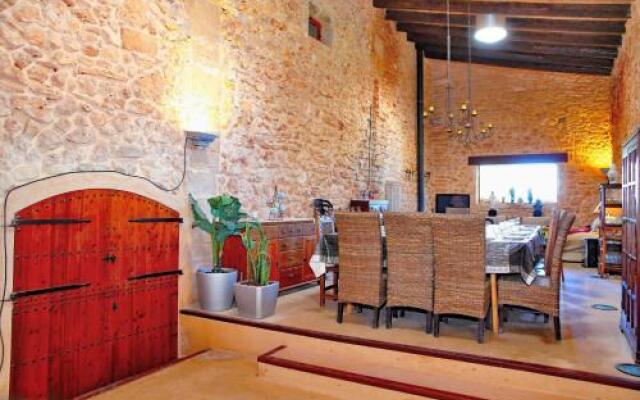 235 Son Serra De Marina