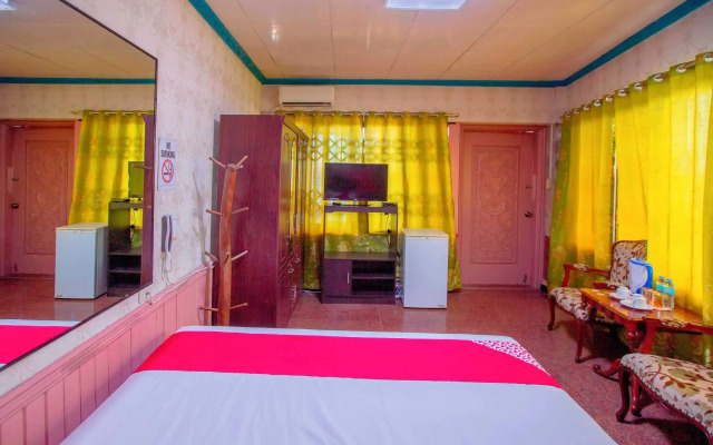 OYO 738 Maganda Hotel