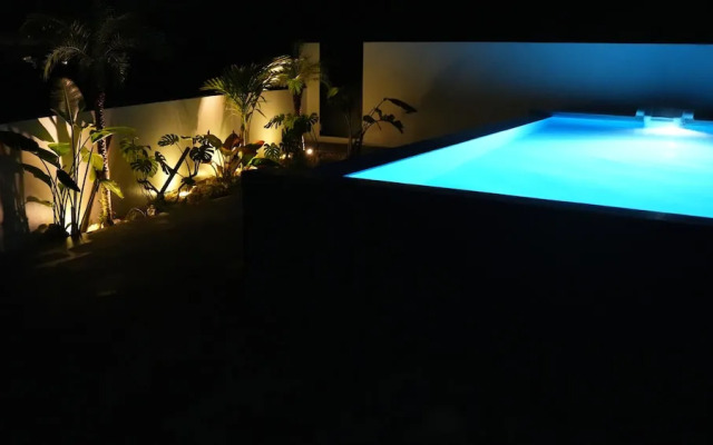 Sarah Resort Villa Umi