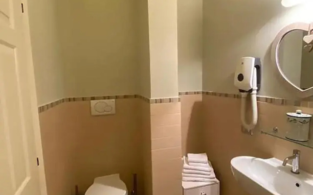 Maggie House by Ghor