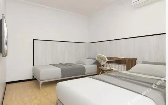 VK Hotel (Beijing Taoranting)