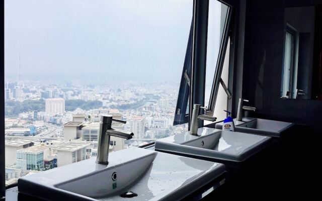 Penthouse Hostel & Spa