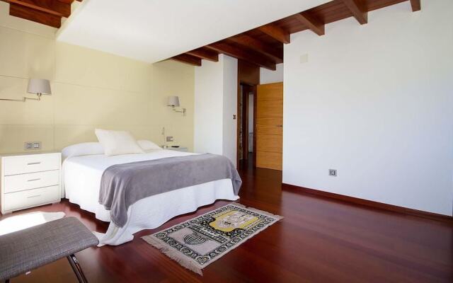 House - 3 Bedrooms - 107757