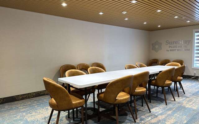 SureStay Plus by Best Western Brooks