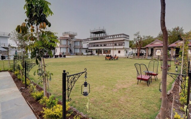 Keshav Resort