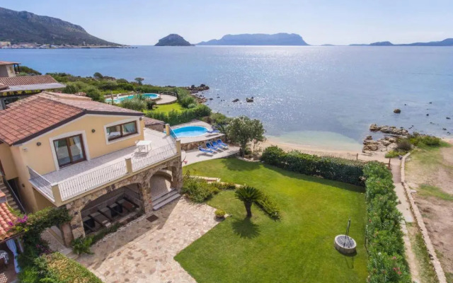 Villa Mimosa Con Piscina