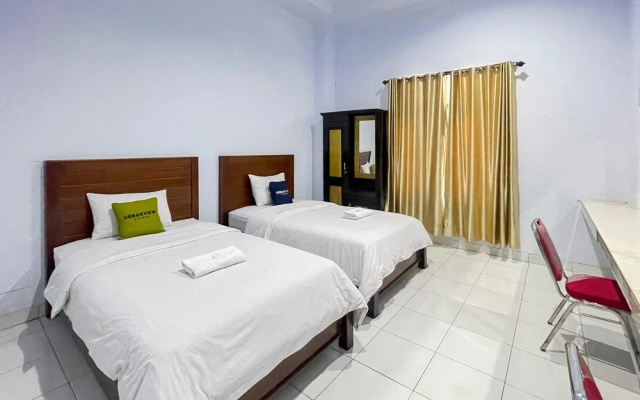 Urbanview Hotel Grand Seven One Kota – Guest Rooms – Manna