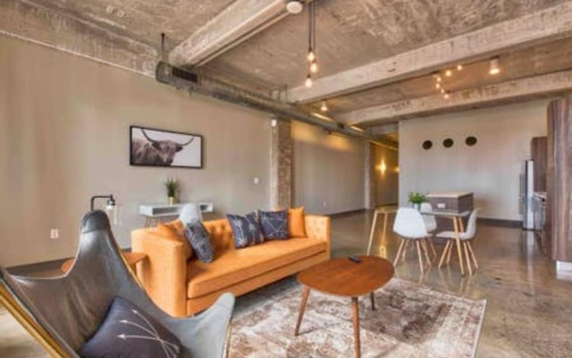 Downtown Luxury Lofts By RBA Living