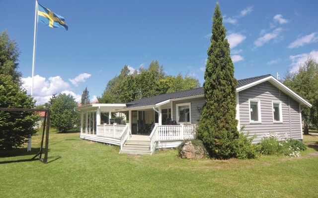 Stunning Home in Borgholm With 4 Bedrooms and Wifi