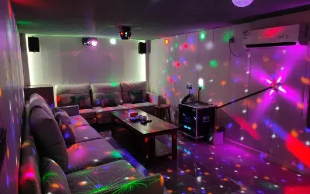 Yixiyixia Homestay