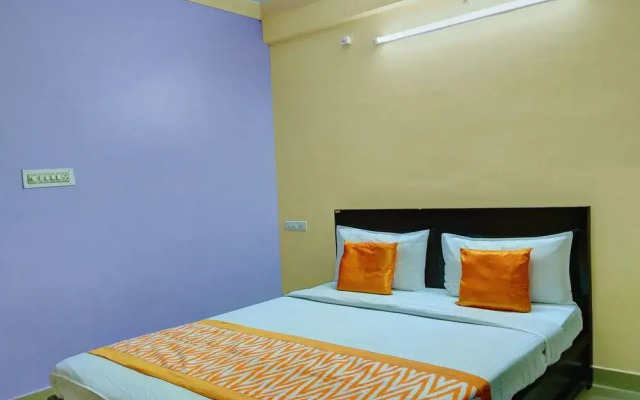 OYO 10450 Breeze inn