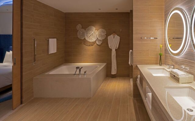 Hyatt Regency Hainan Ocean Paradise Resort
