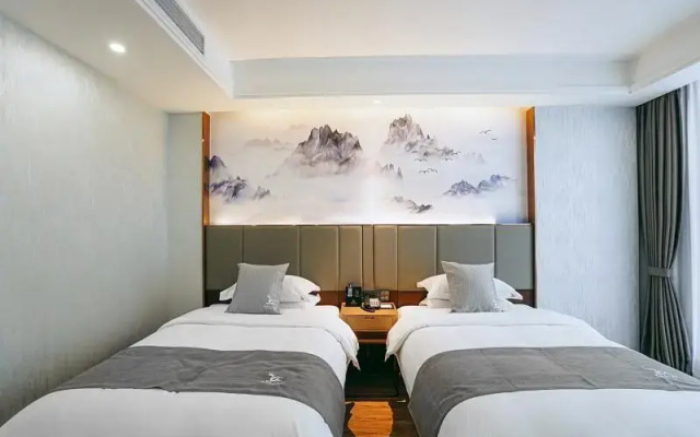 Greentree Eastern Anshun Town Huangguoshu Avenue J