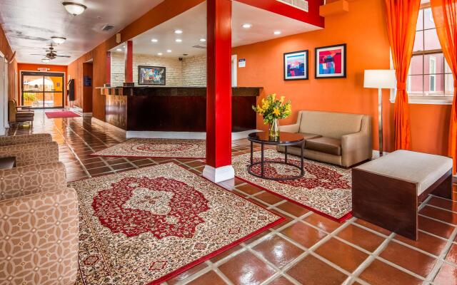 Motel 6 Dallas, TX – Downtown