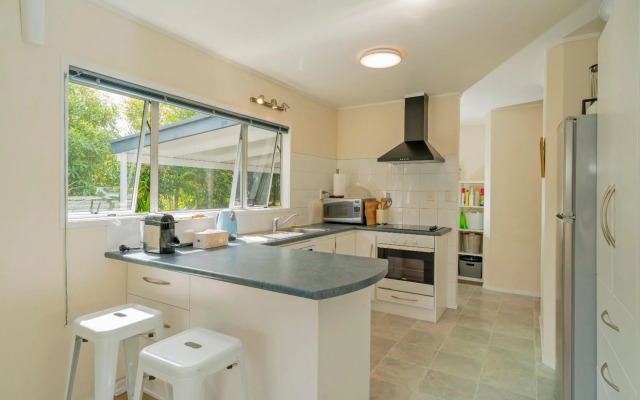 Park Drive - Whangamata Holiday Home