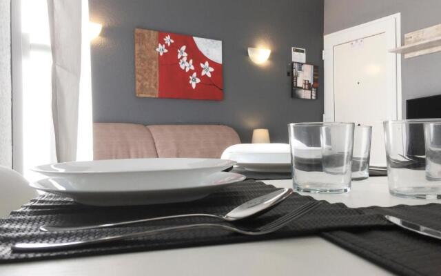 AP2116 Oasis Beach II Marineta