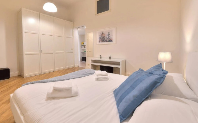 Duomo Apartment Amazing View - Hosted by Sweetstay