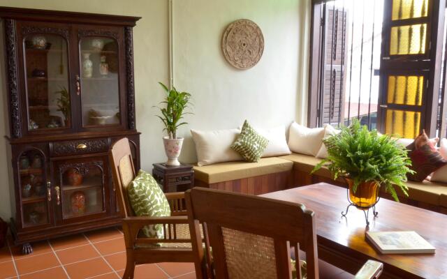 Noordin Street House