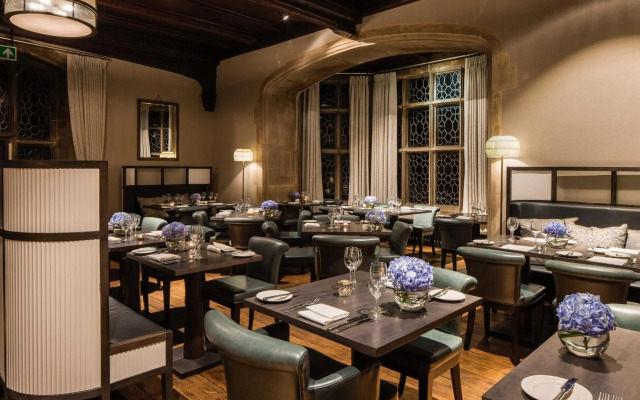 Eastwell Manor, Champneys Hotel & Spa