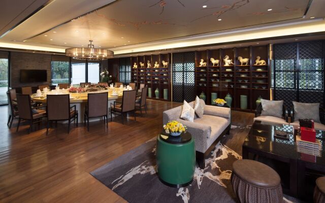 Cheery Dragon Canal Hotel Hangzhou