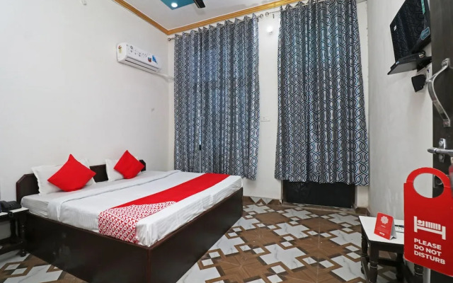 Hotel 4 U By OYO Rooms