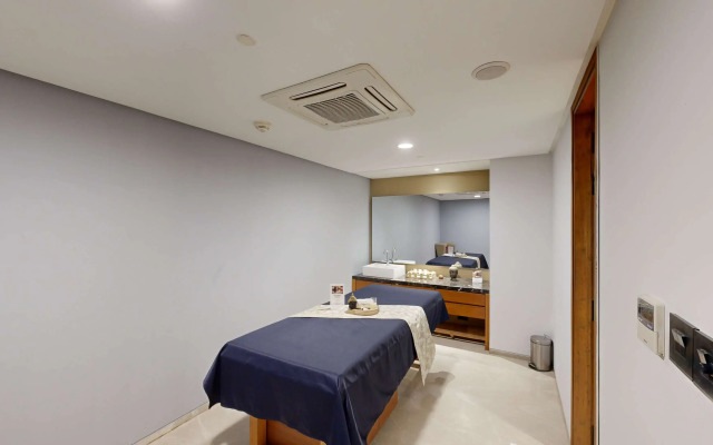 Radisson Hotel Nathdwara