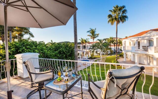 Villa De Oro 106 3 BR by Casago