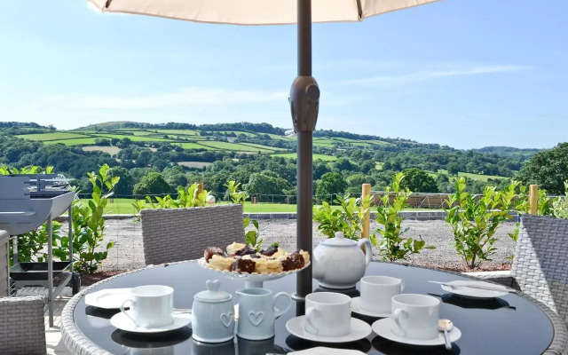 Ty Isaf Cottage