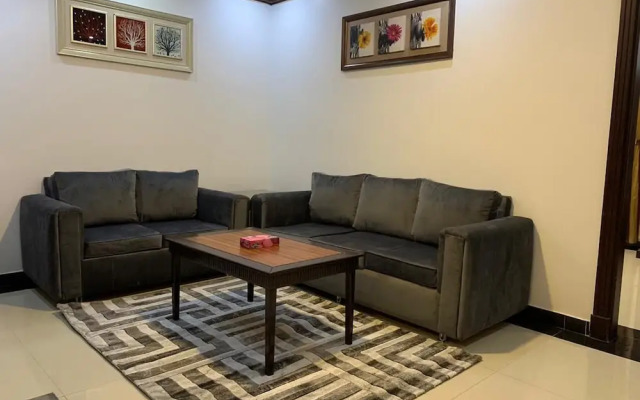 Deyala Hotel Suites