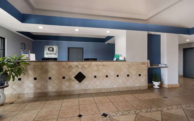 Quality Inn & Suites Oklahoma City North