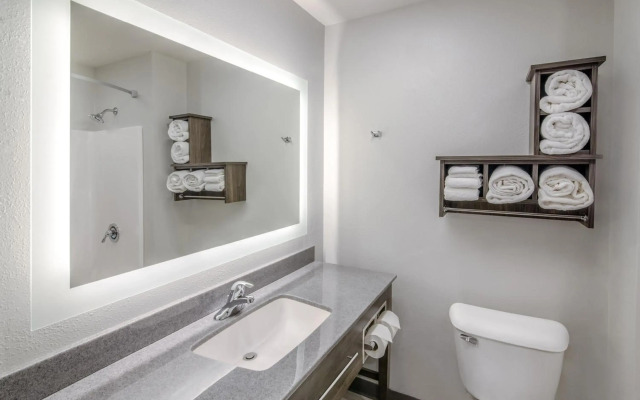 My Place Hotel - Shakopee MN