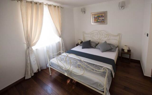 Impeccable 1-bed Apartment in Center of Split