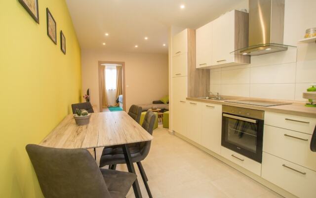 Apartments Malvazija & Ulika