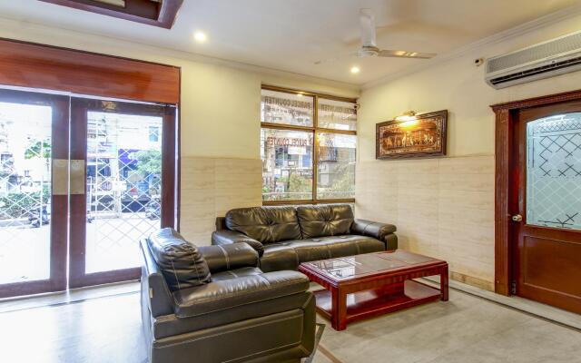 Hotel Saaket Residency - Hotel in Daba Gardens