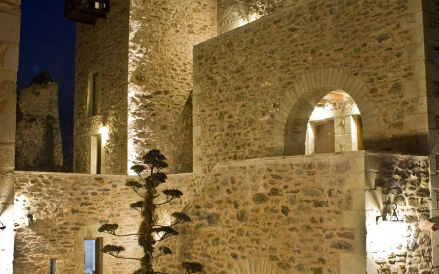 Pyrgos Petropoulaki