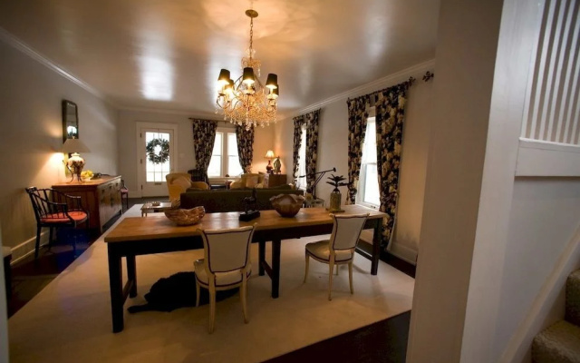 The Guesthouse
