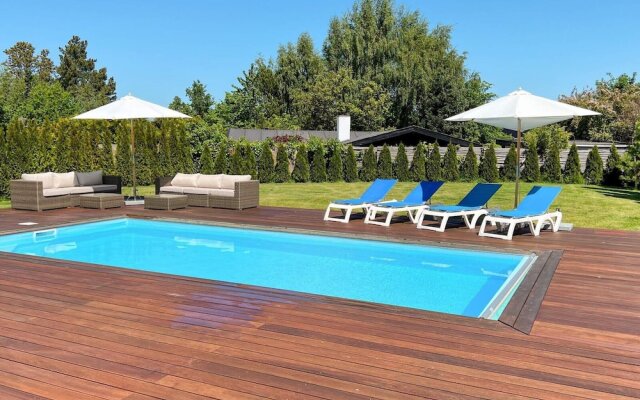 6 Person Holiday Home in Hornbaek