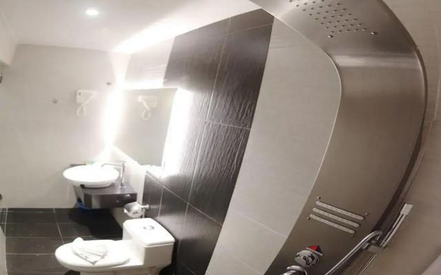 HereHotel