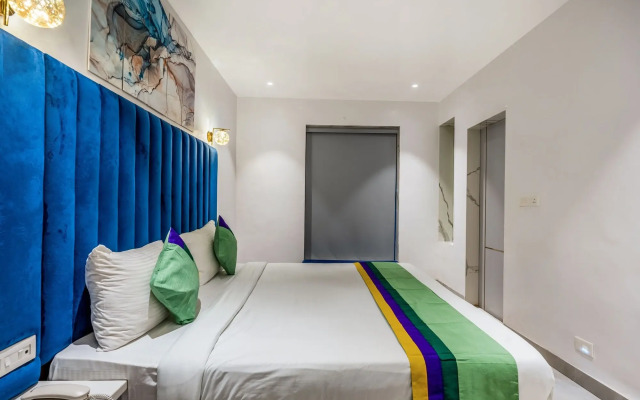 OYO 9517 Hotel Sunheads