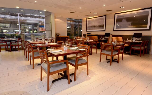 Holiday Inn Santiago - Airport Terminal by IHG
