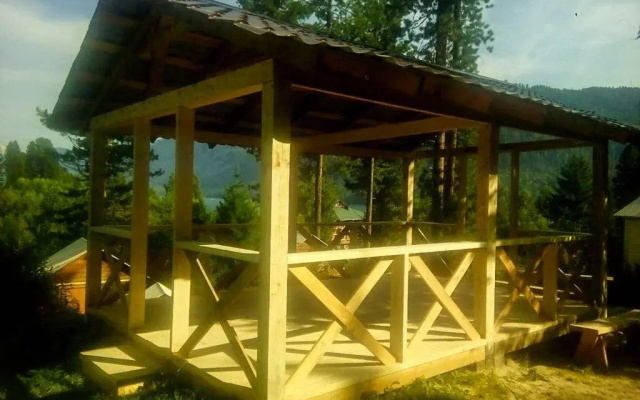 Turbaza Kedroviy bereg