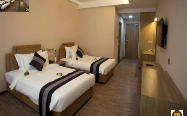 Elegant Hotel Pyi Thar Yar