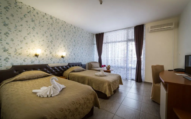 Hotel Kavkaz Golden Dune