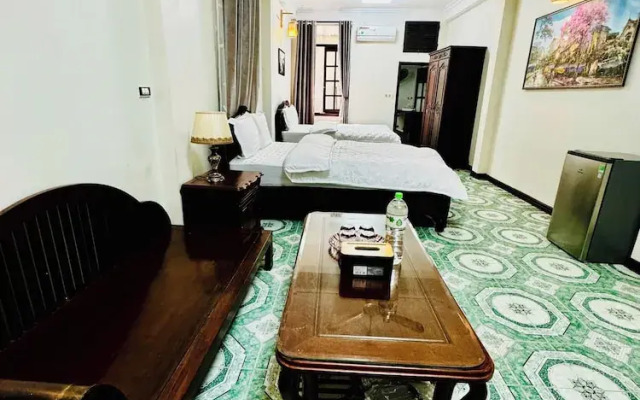 IL Divo 8 Hàng Đào Hostel & Spa