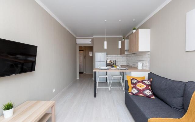 Азбука на проспекте Октября 107А