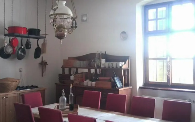 Farkasdombi Vendeghaz