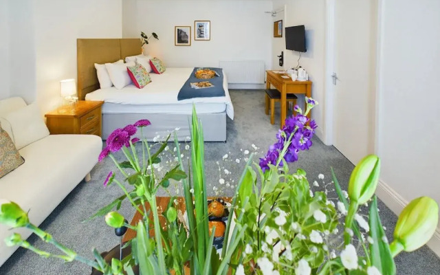 The Briarcroft Wayth Hotels