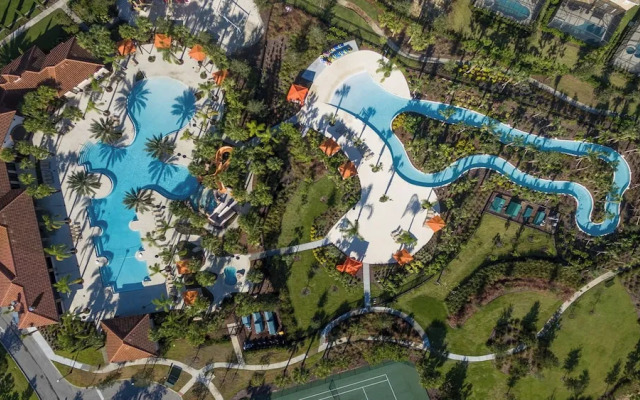 Solterra Villa With Screened Pool & Lake View