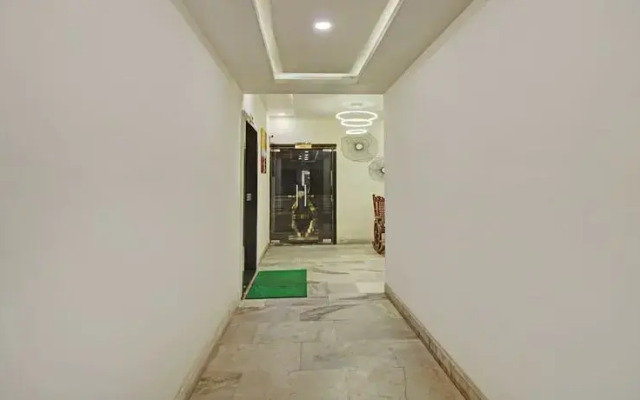 Carlton Hotel