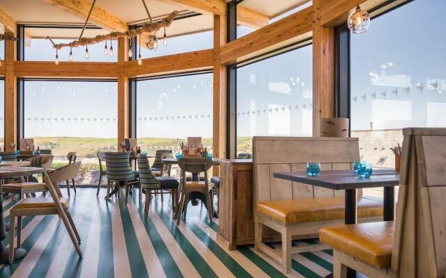 Oystercatcher Apartments